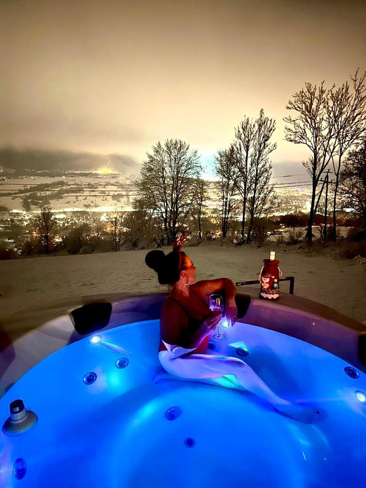 Zako Glamp & Jacuzzi * Ząb